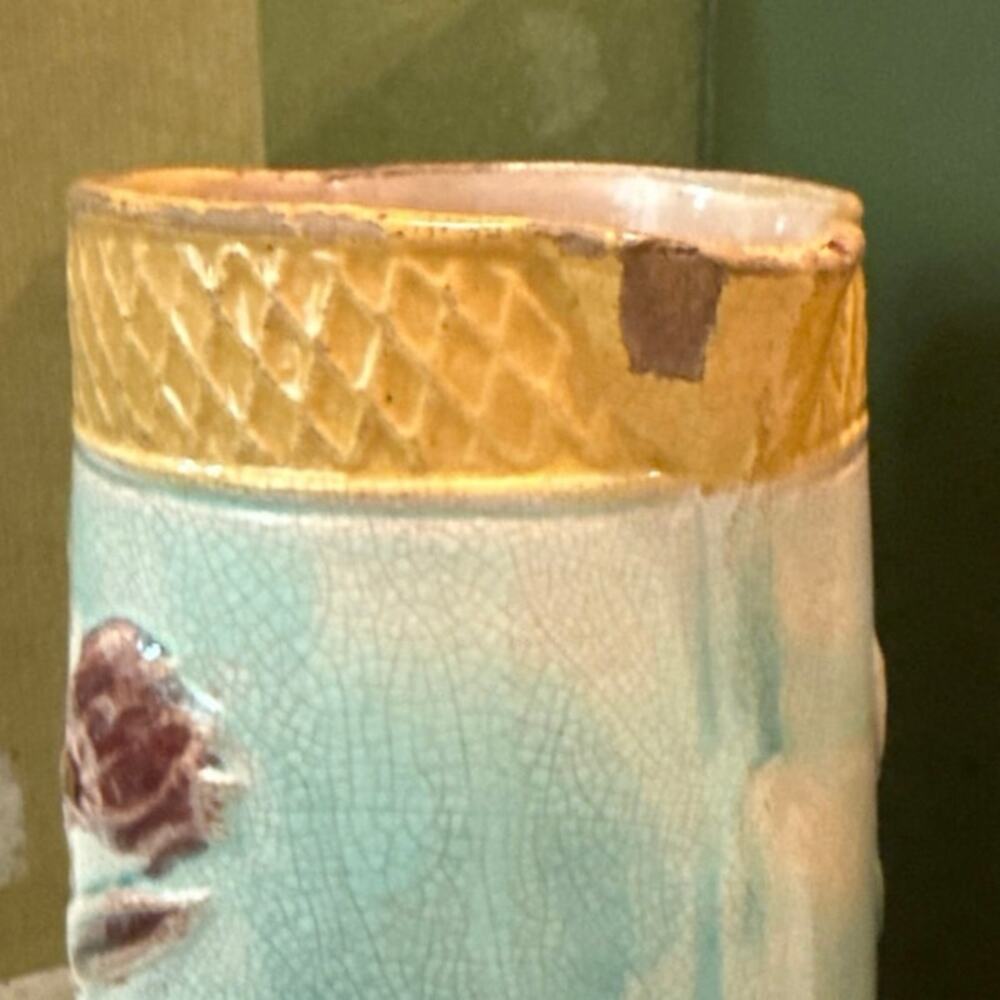 Antique English Majolica Pitcher • Relief Floral • Scroll Handle • c. 1890–1920 - Picture 6 of 14